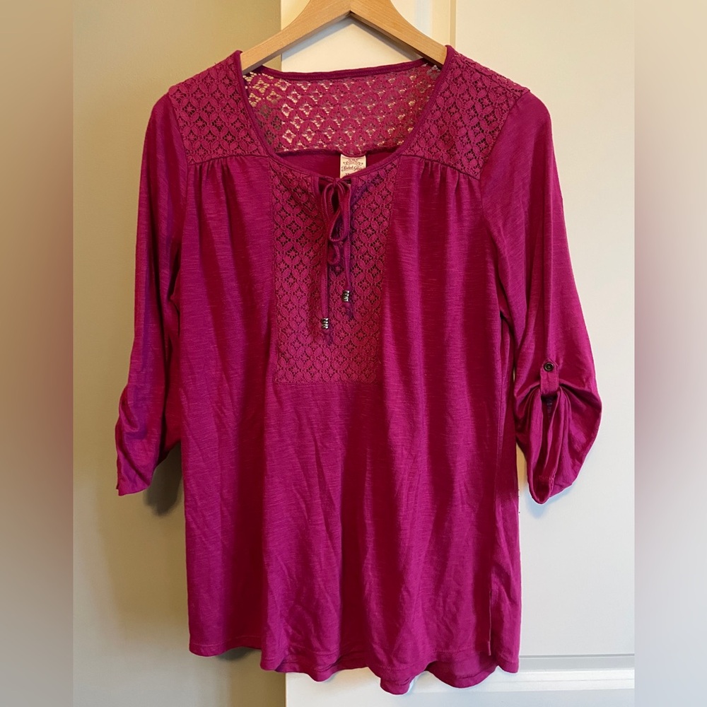 Faded glory women’s shirt